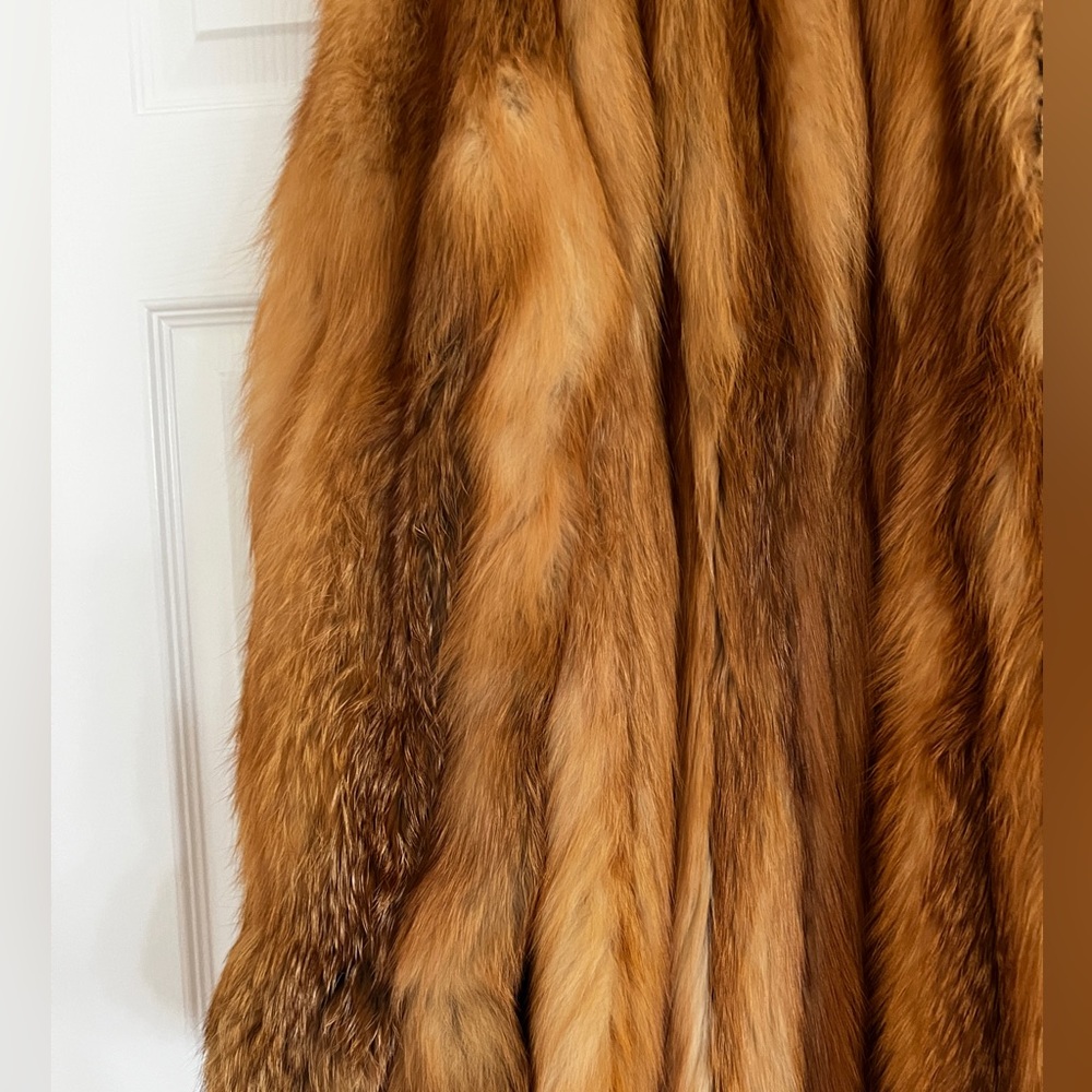 Full length fox fur coat purchase in Aspen CO. worn 1 time. - Picture 10 of 16